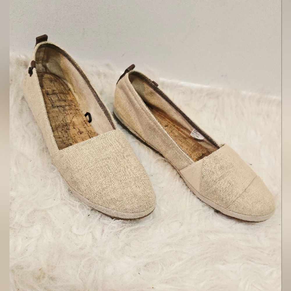 🔥 US Size 10 Bundle of 4 Pairs Women's Shoes, Leather - Picture 8 of 16